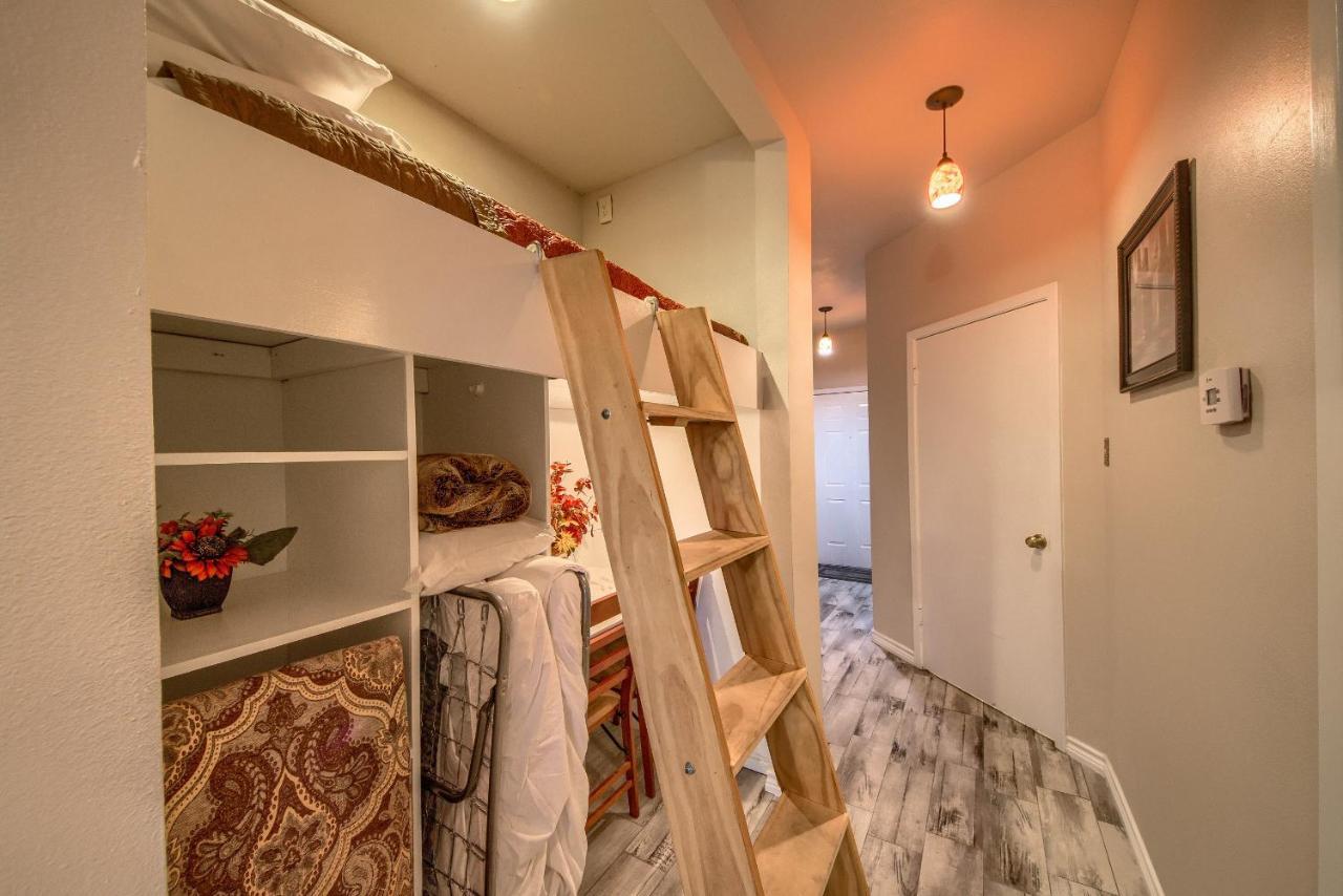 Ss 4B Riverside Condo 新布朗费尔斯 外观 照片