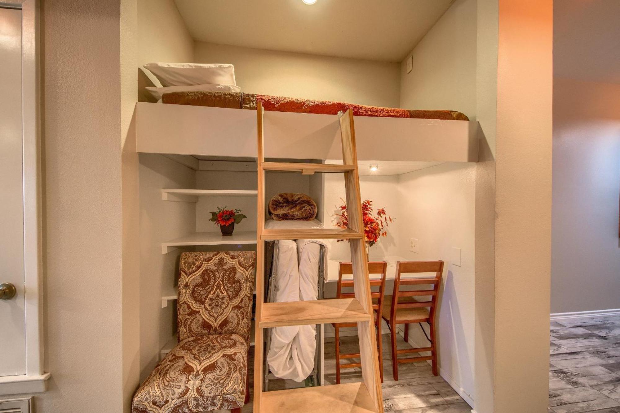 Ss 4B Riverside Condo 新布朗费尔斯 外观 照片